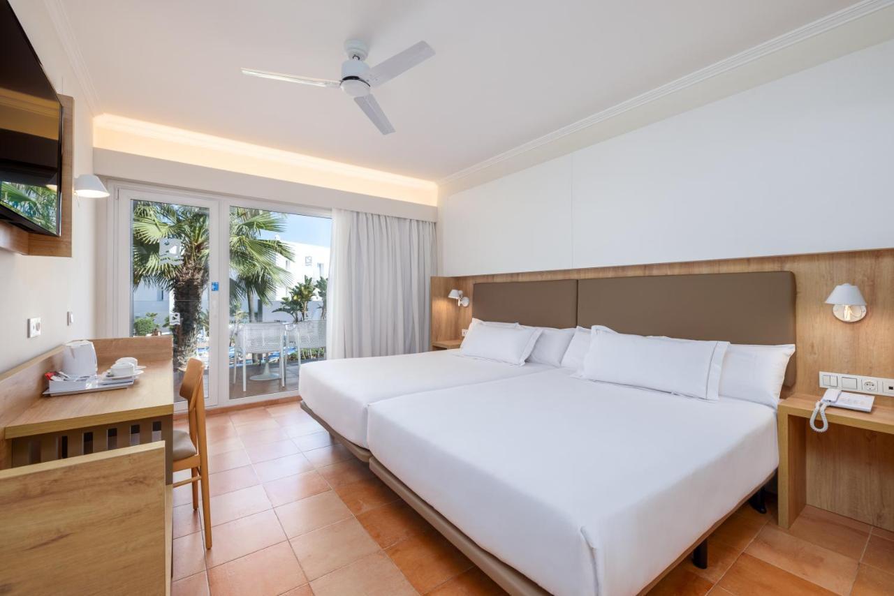 Superior Double Room Two Double Beds